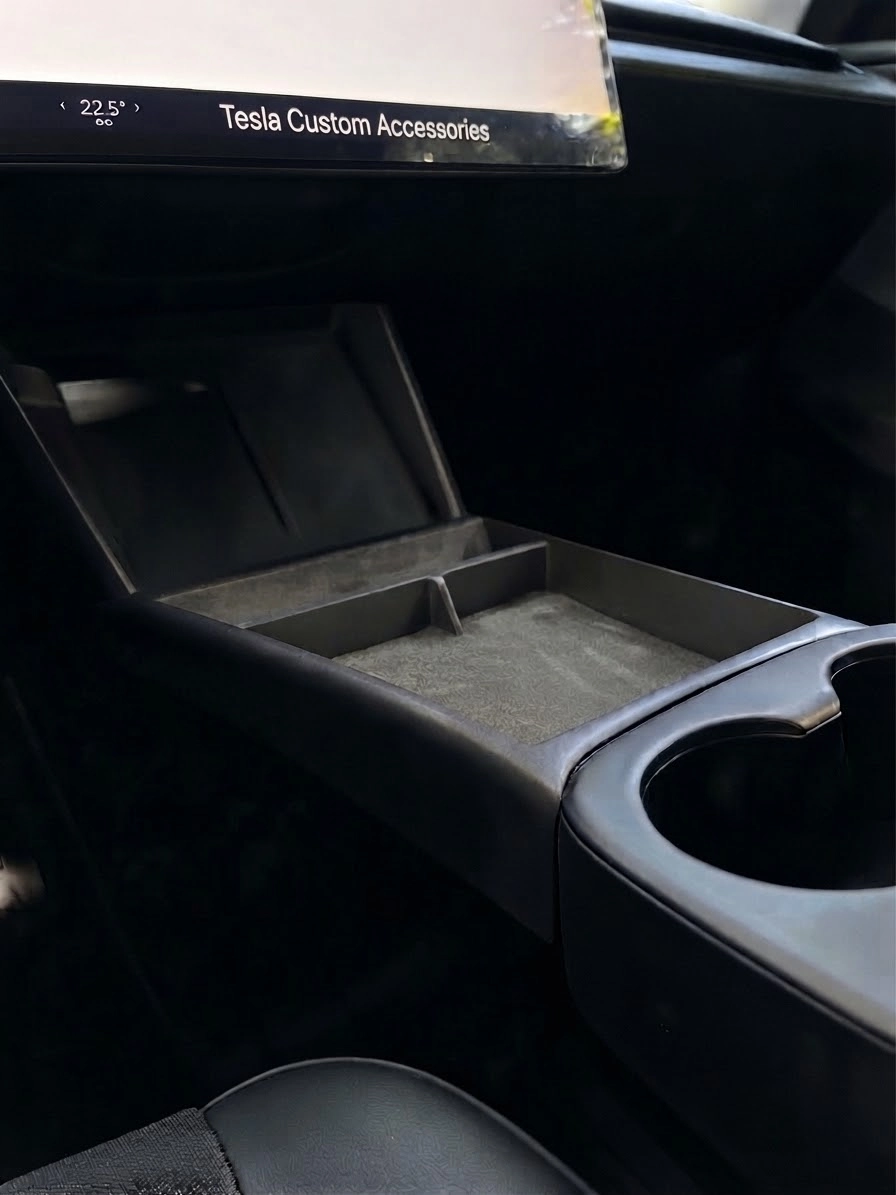 Tesla Model Y Juniper Standart Orta Konsol Organizer Yüksek Dayanıklı Plastik Kaymaz İç Yapı Alcantara İç Kaplama 3 Bölmeli Organizer