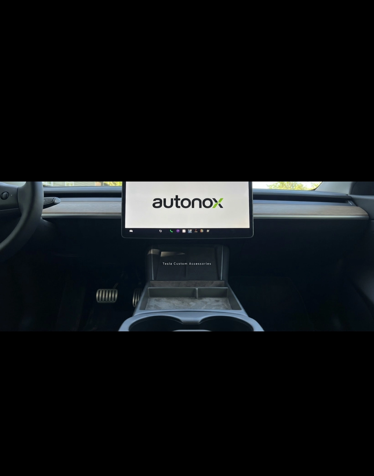 Tesla Model Y Juniper Standart Orta Konsol Organizer Yüksek Dayanıklı Plastik Kaymaz İç Yapı Alcantara İç Kaplama 3 Bölmeli Organizer